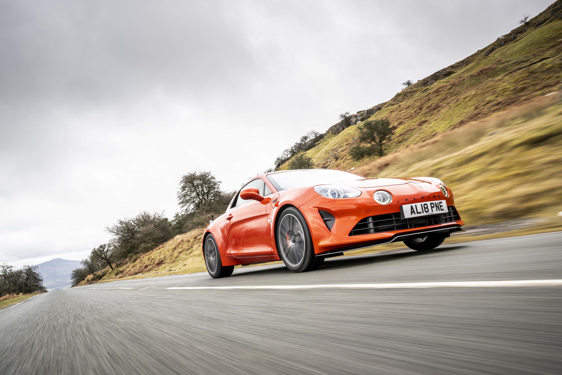 2022 Alpine A110 S (UK-Spec) Front Three-Quarter Wallpapers #15 of 62