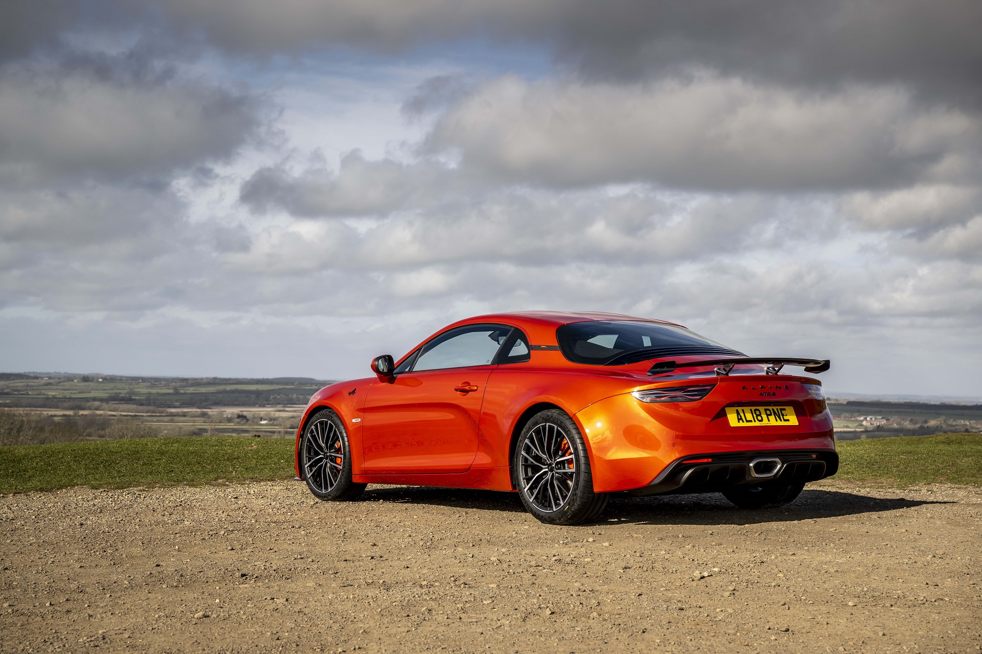 2022 Alpine A110 S (UK-Spec) Rear Three-Quarter Wallpapers (4)