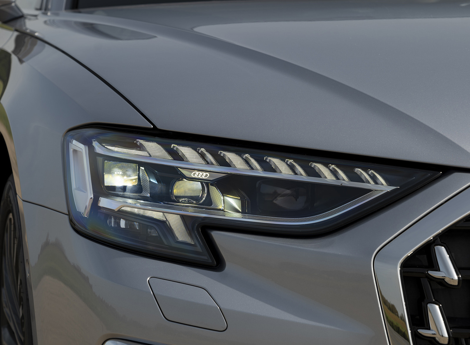 2022 Audi A8 L 60 TFSI e (UK-Spec; Plug-In Hybrid) Headlight Wallpapers #29 of 64