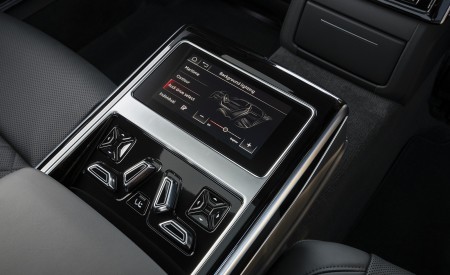 2022 Audi A8 L 60 TFSI e (UK-Spec; Plug-In Hybrid) Interior Detail Wallpapers 450x275 (63)