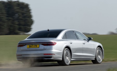 2022 Audi A8 L 60 TFSI e (UK-Spec; Plug-In Hybrid) Rear Three-Quarter Wallpapers 450x275 (2)