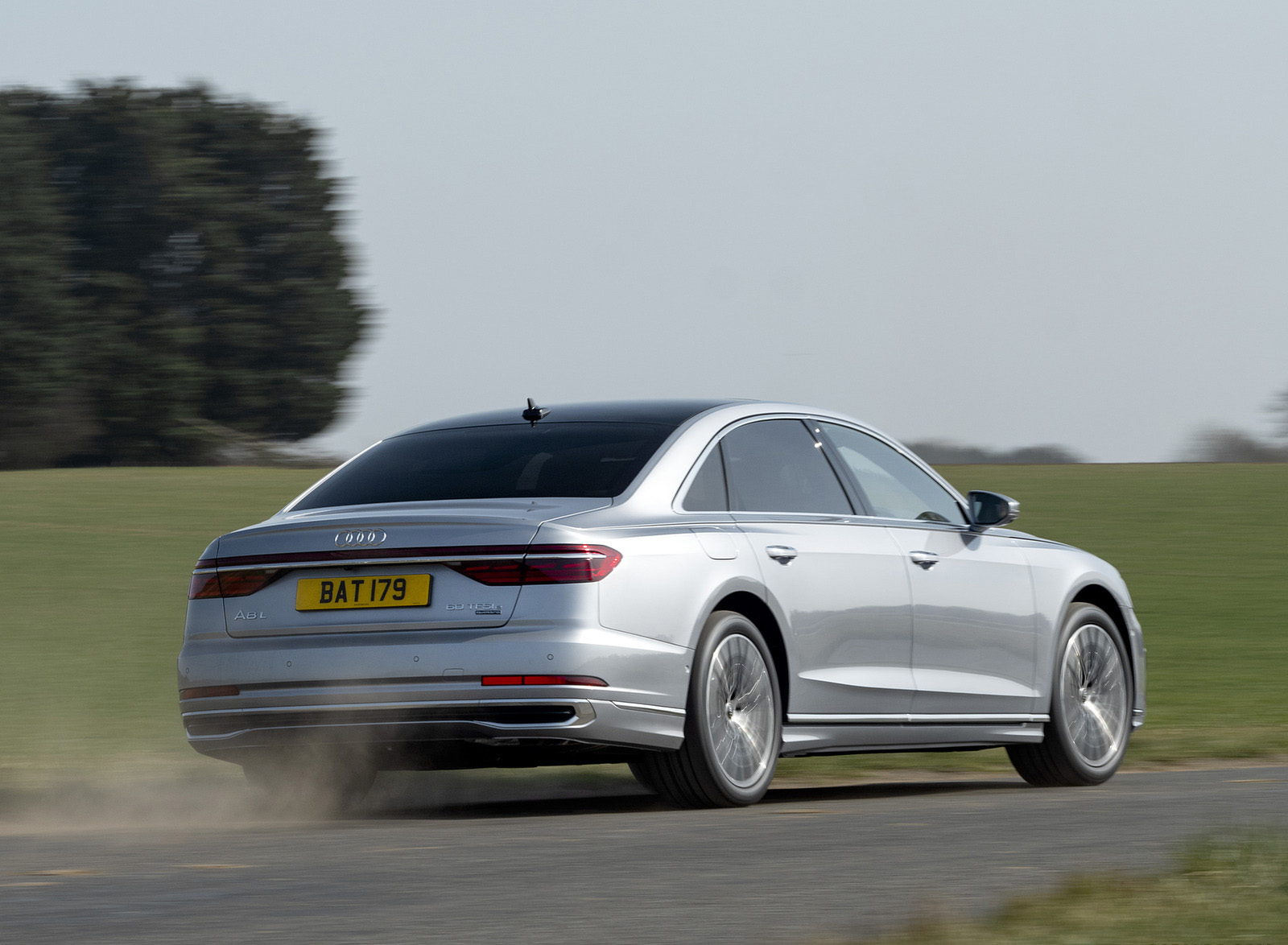 2022 Audi A8 L 60 TFSI e (UK-Spec; Plug-In Hybrid) Rear Three-Quarter Wallpapers (2)