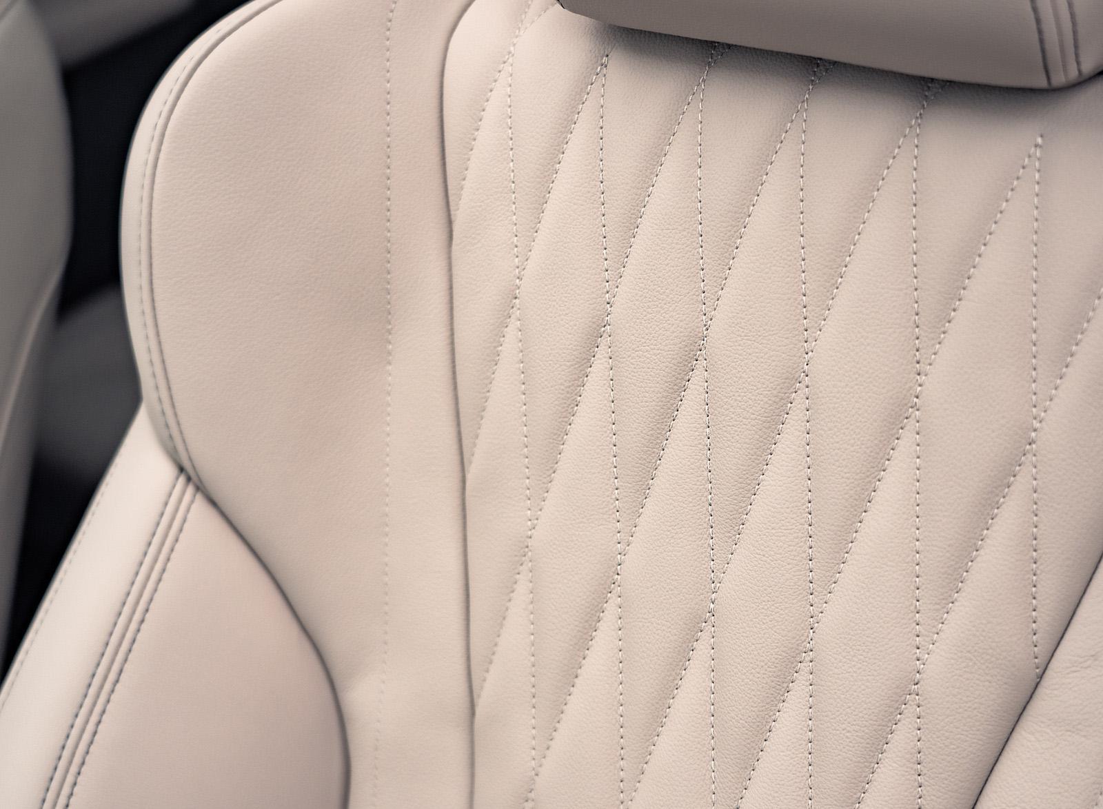 2022 BMW 2 Series 220i Active Tourer (UK-Spec) Interior Seats Wallpapers #74 of 83