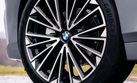 2022 BMW 2 Series 220i Active Tourer (UK-Spec) Wheel Wallpapers 450x275 (63)
