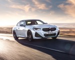 2022 BMW 2 Series 220i Coupé (UK-Spec) Front Three-Quarter Wallpapers 150x120 (40)