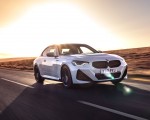 2022 BMW 2 Series 220i Coupé (UK-Spec) Front Three-Quarter Wallpapers 150x120 (42)