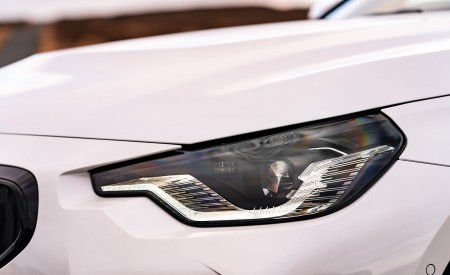 2022 BMW 2 Series 220i Coupé (UK-Spec) Headlight Wallpapers 450x275 (59)