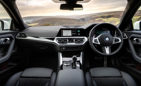 2022 BMW 2 Series 220i Coupé (UK-Spec) Interior Cockpit Wallpapers 450x275 (67)