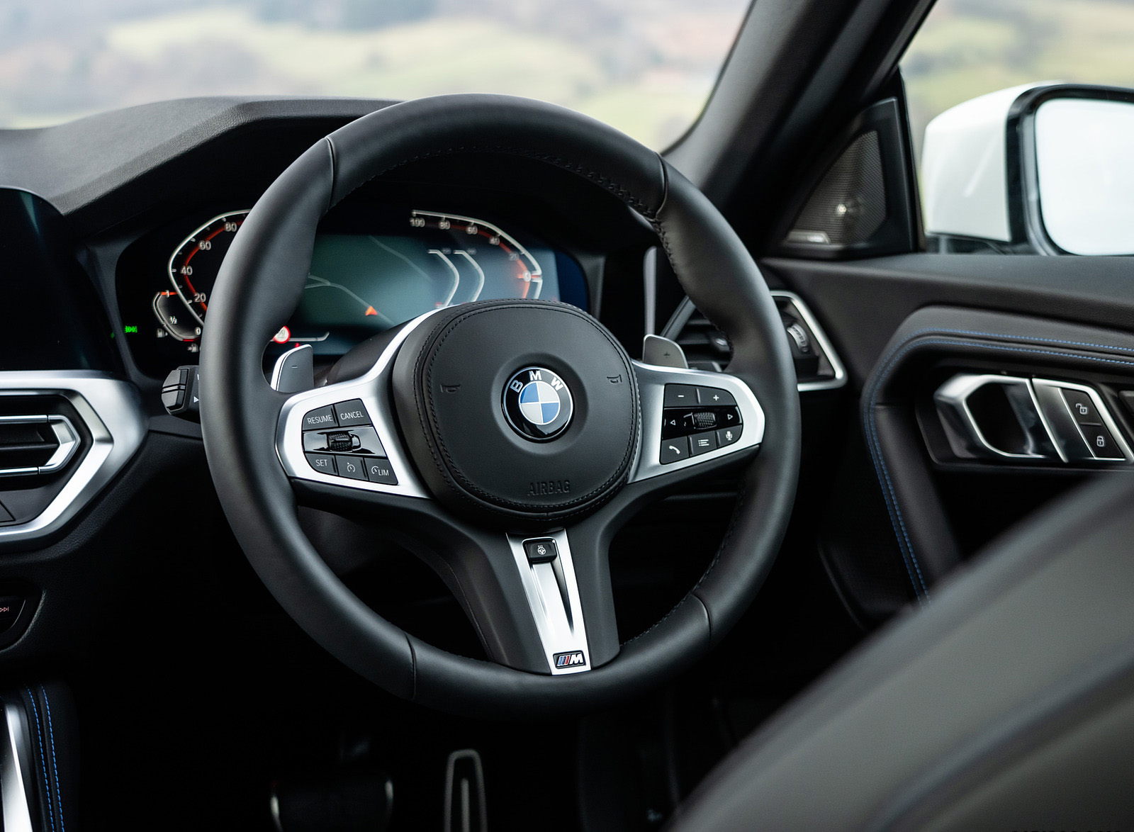 2022 BMW 2 Series 220i Coupé (UK-Spec) Interior Steering Wheel Wallpapers #65 of 80