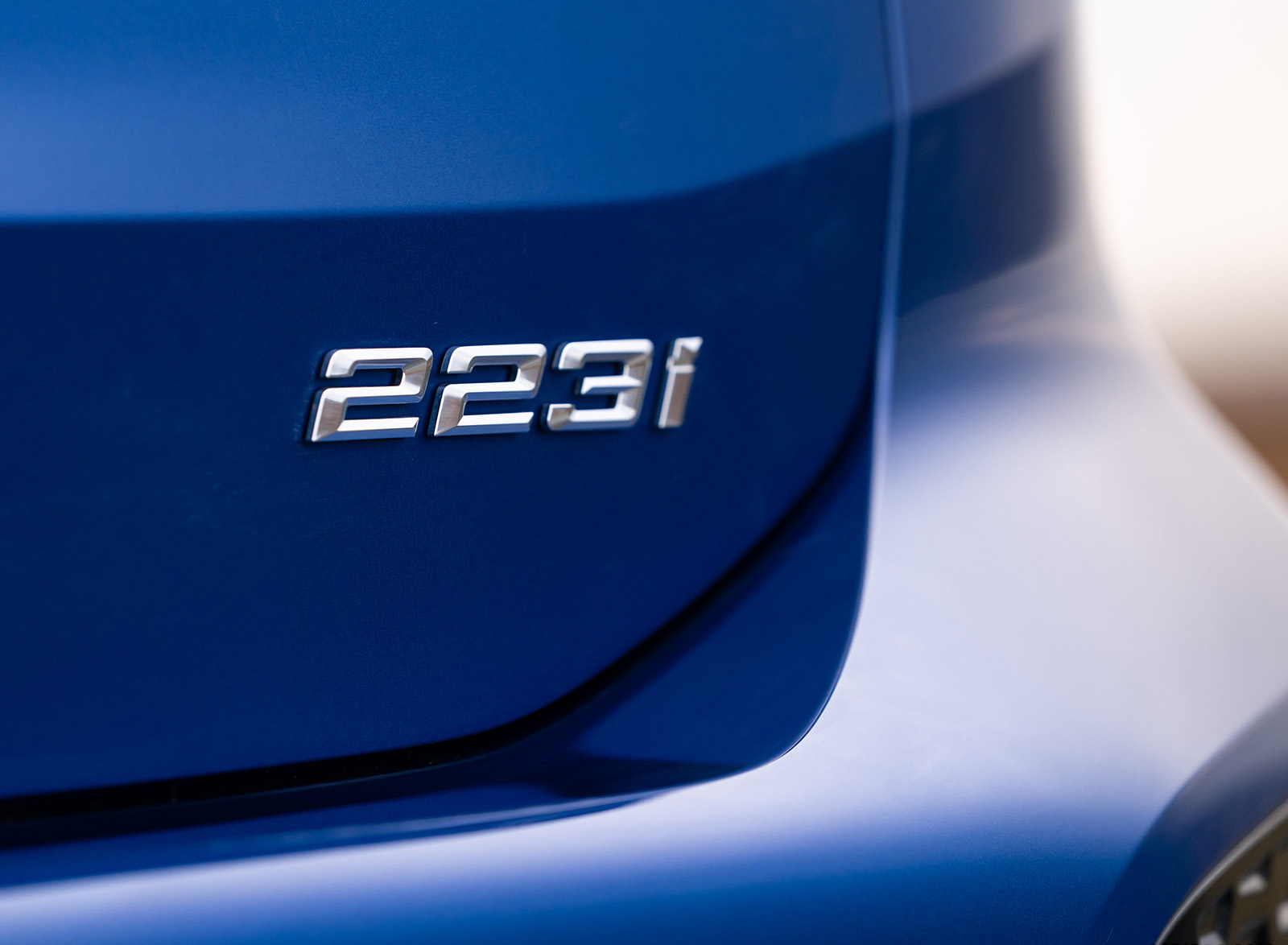 2022 BMW 2 Series 223i Active Tourer (UK-Spec) Badge Wallpapers #23 of 83