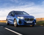 2022 BMW 2 Series 223i Active Tourer (UK-Spec) Front Three-Quarter Wallpapers 150x120 (7)