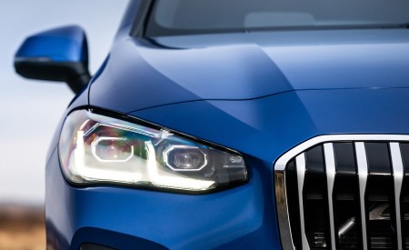2022 BMW 2 Series 223i Active Tourer (UK-Spec) Headlight Wallpapers 450x275 (18)