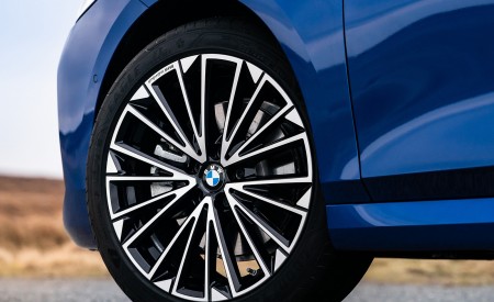 2022 BMW 2 Series 223i Active Tourer (UK-Spec) Wheel Wallpapers 450x275 (19)