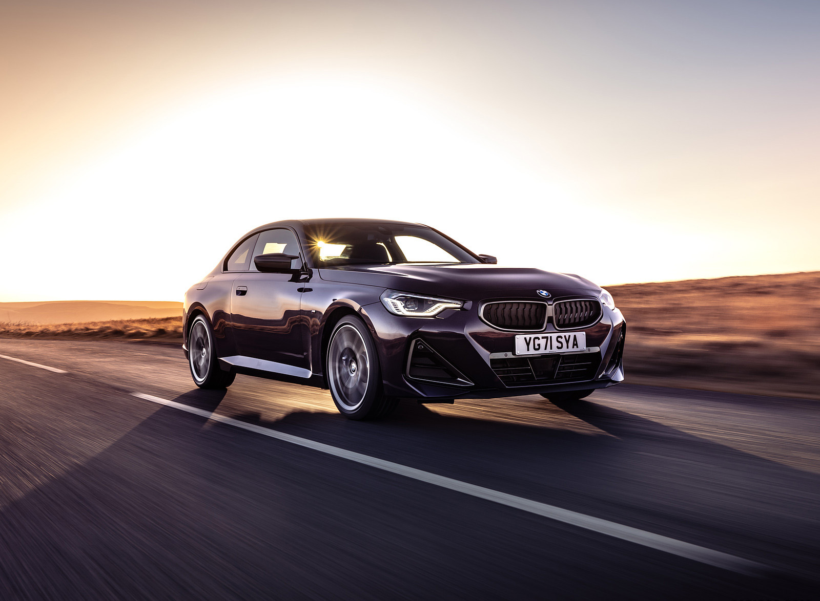 2022 BMW 2 Series M240i Coupé (UK-Spec) Front Three-Quarter Wallpapers (9)