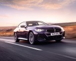 2022 BMW 2 Series M240i Coupé (UK-Spec) Front Three-Quarter Wallpapers 150x120 (1)