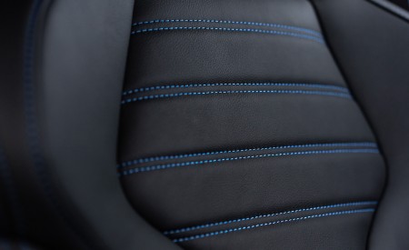 2022 BMW 2 Series M240i Coupé (UK-Spec) Interior Front Seats Wallpapers 450x275 (35)