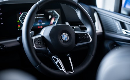 2022 BMW 218i Active Tourer M Sport Interior Steering Wheel Wallpapers 450x275 (69)