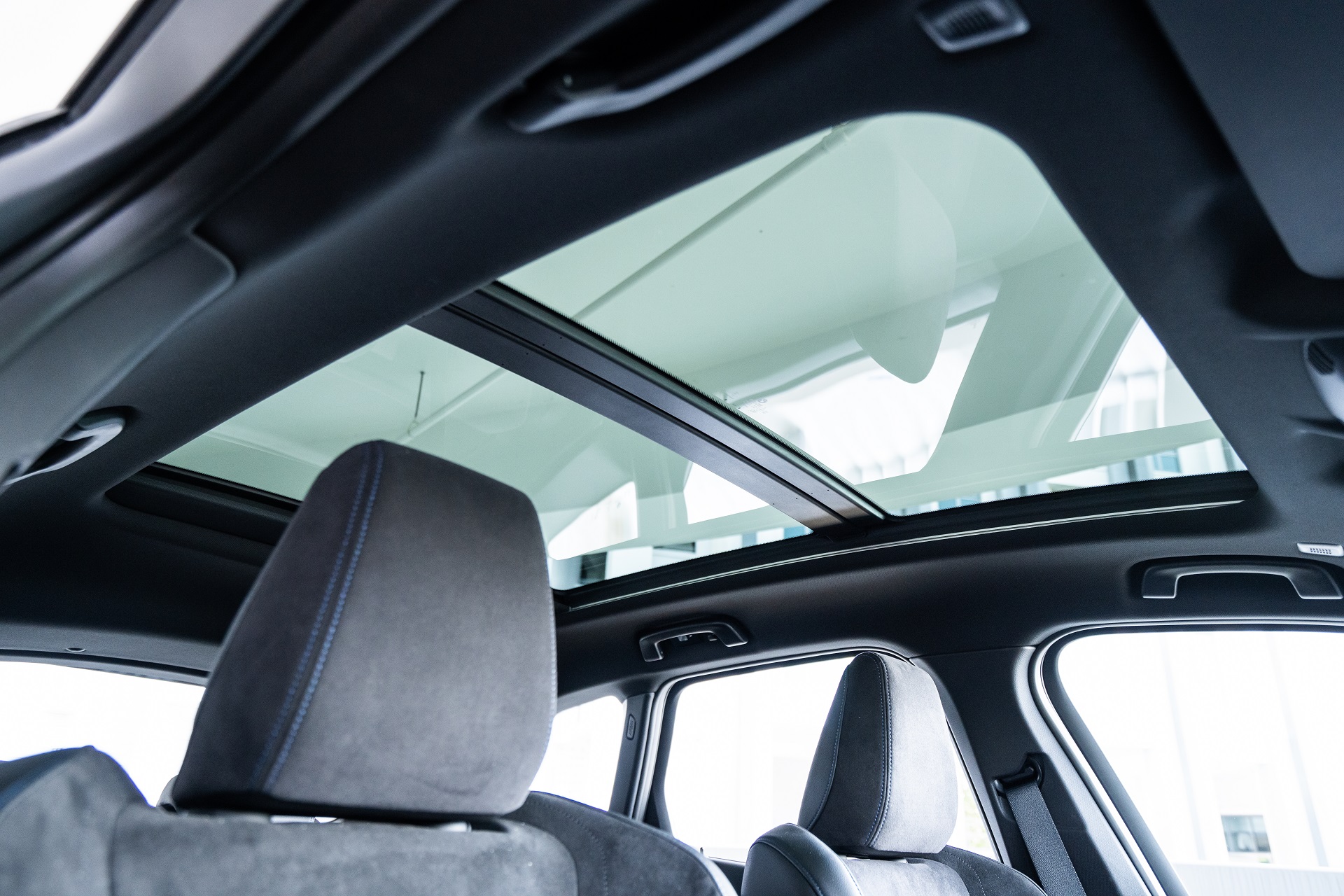 2022 BMW 218i Active Tourer M Sport Panoramic Roof Wallpapers #71 of 84