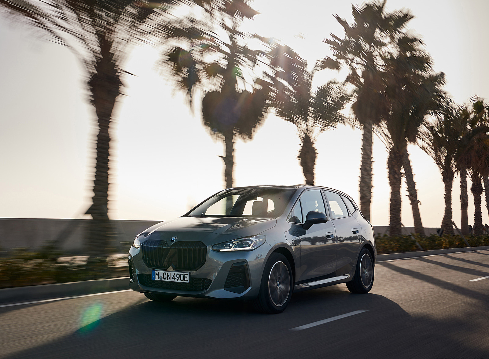 2022 BMW 230e Active Tourer Front Three-Quarter Wallpapers #16 of 135
