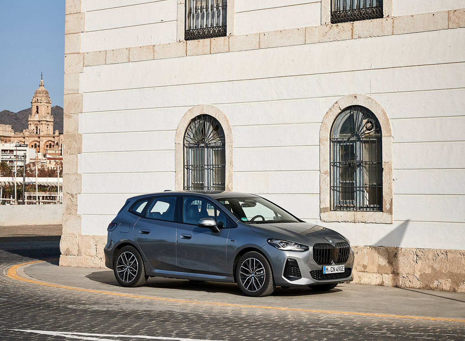 2022 BMW 230e Active Tourer Front Three-Quarter Wallpapers #49 of 135