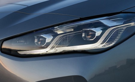 2022 BMW 230e Active Tourer Headlight Wallpapers 450x275 (92)
