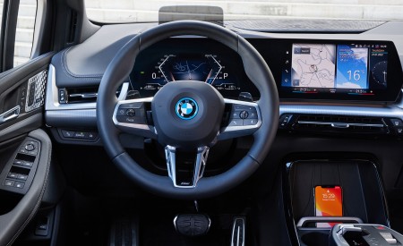 2022 BMW 230e Active Tourer Interior Cockpit Wallpapers 450x275 (106)