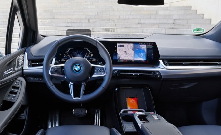 2022 BMW 230e Active Tourer Interior Cockpit Wallpapers  450x275 (107)