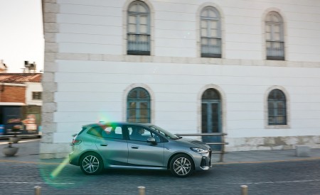 2022 BMW 230e Active Tourer Side Wallpapers  450x275 (48)
