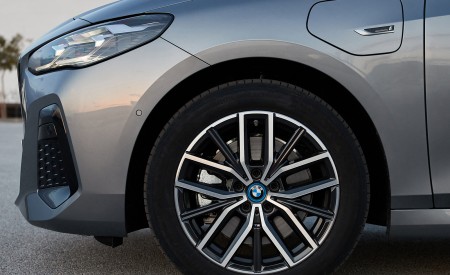 2022 BMW 230e Active Tourer Wheel Wallpapers 450x275 (90)