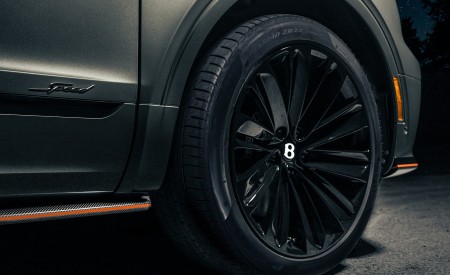 2022 Bentley Bentayga Speed Space Edition Wheel Wallpapers 450x275 (4)