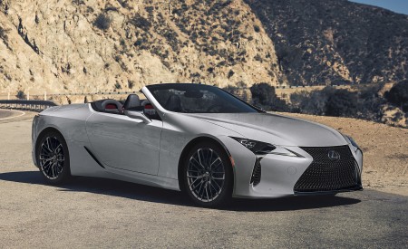 2022 Lexus LC 500 Inspiration Series Front Three-Quarter Wallpapers 450x275 (1)