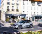 2022 MINI Cooper S Countryman ALL4 Untamed Edition Front Three-Quarter Wallpapers 150x120 (53)