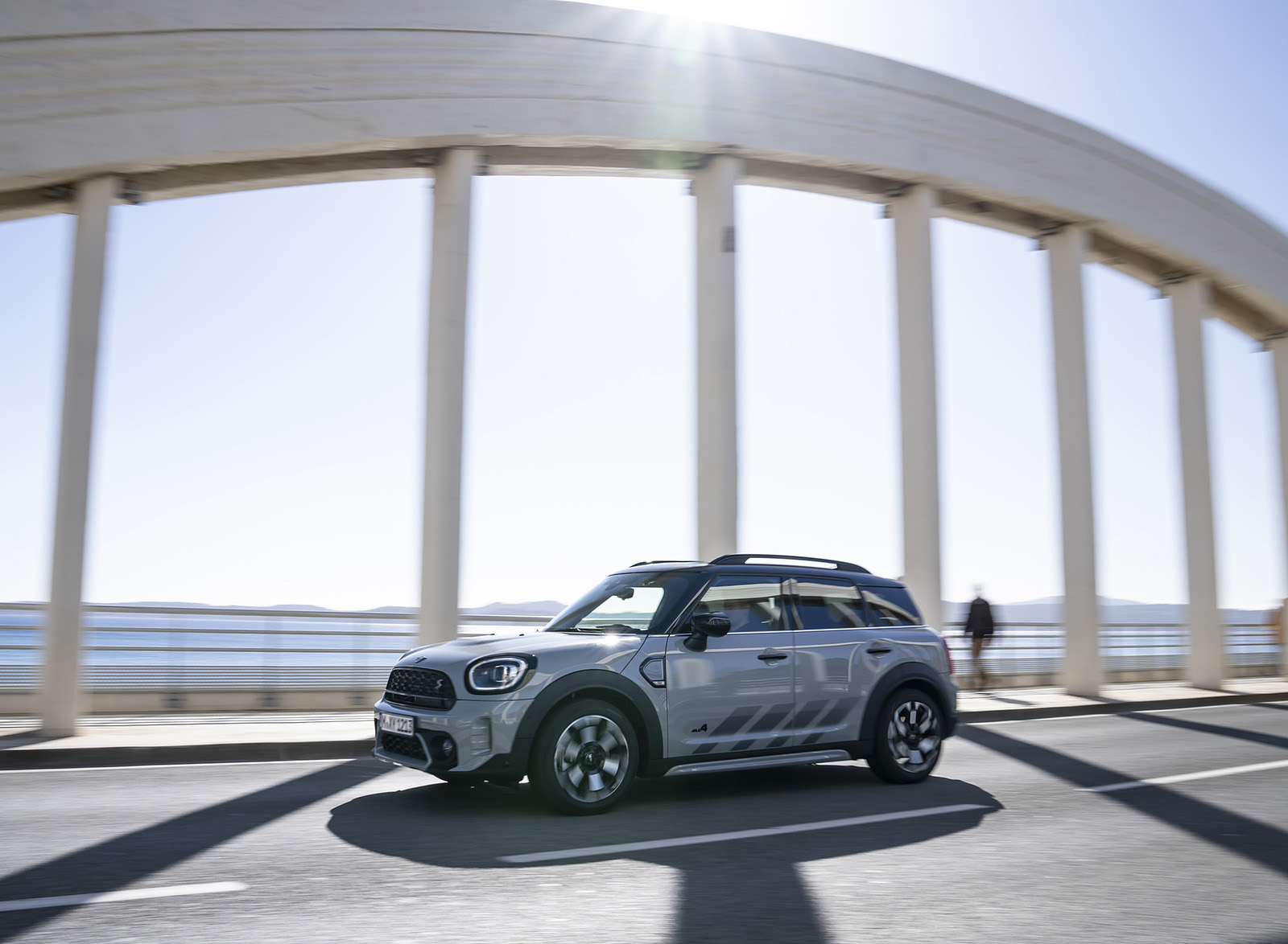 2022 MINI Cooper S Countryman ALL4 Untamed Edition Front Three-Quarter Wallpapers #37 of 118