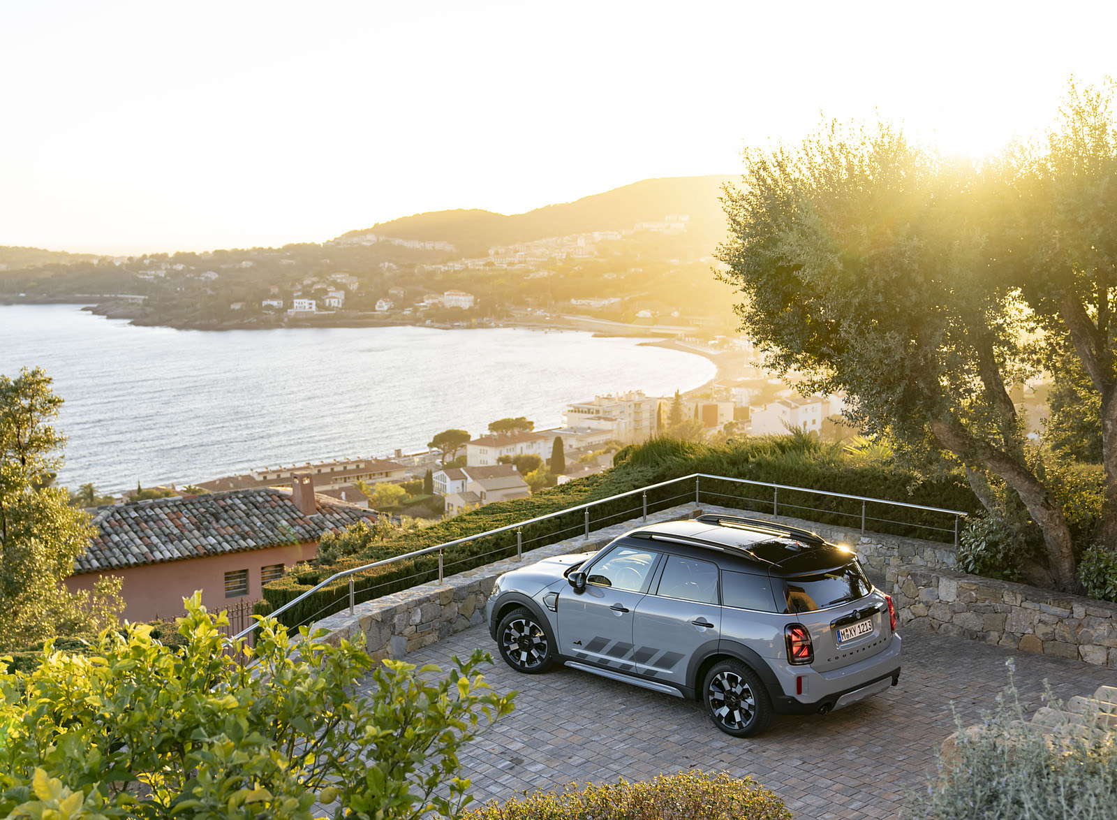2022 MINI Cooper S Countryman ALL4 Untamed Edition Rear Three-Quarter Wallpapers #59 of 118