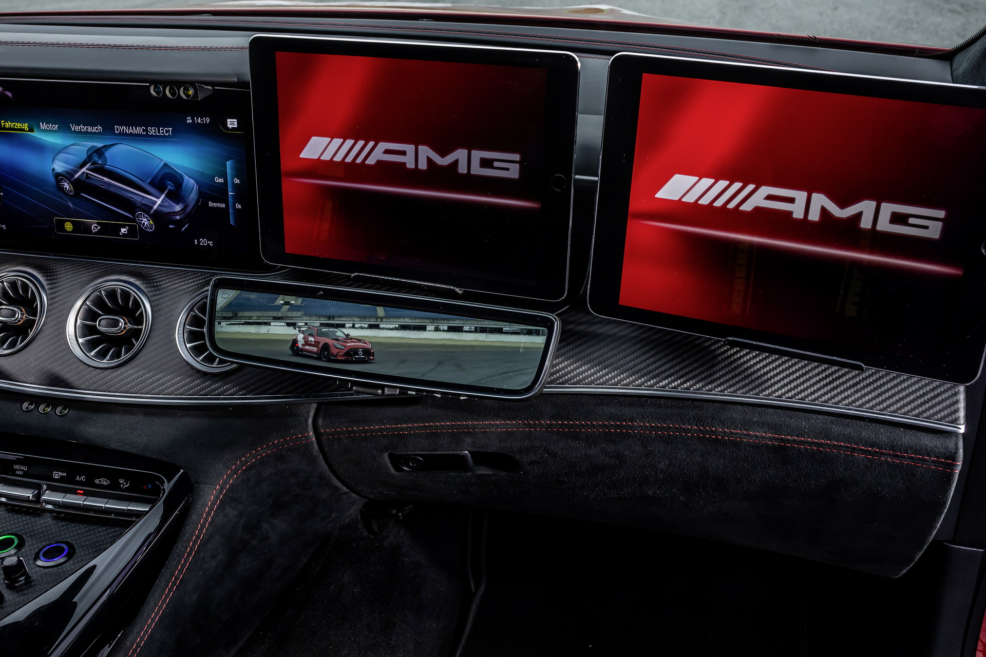 2022 Mercedes-AMG GT 63 S F1 Medical Car Central Console Wallpapers #31 of 36