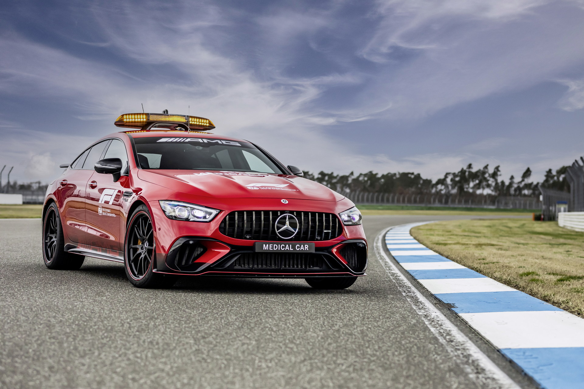 2022 Mercedes-AMG GT 63 S F1 Medical Car Front Three-Quarter Wallpapers #7 of 36