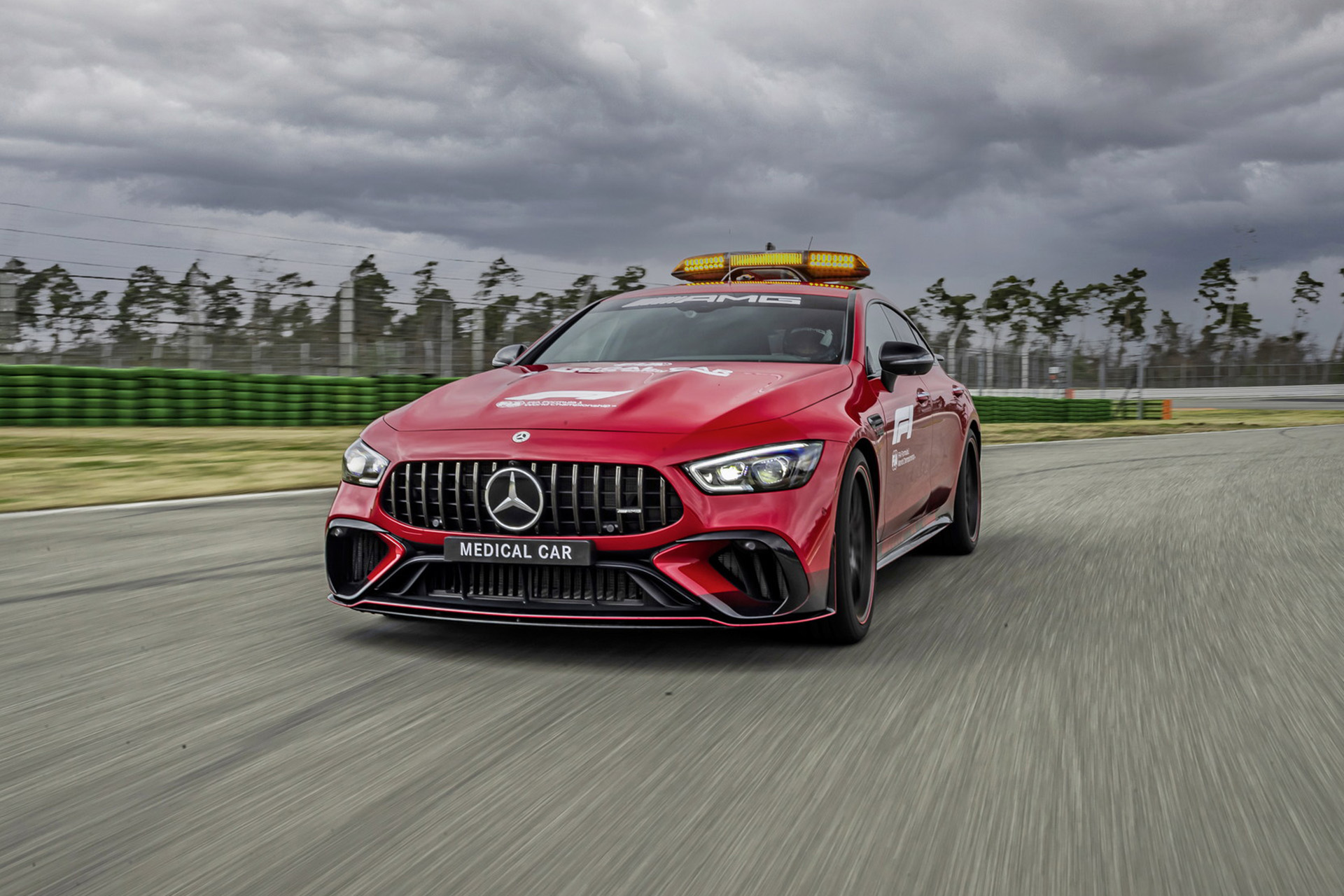 2022 Mercedes-AMG GT 63 S F1 Medical Car Front Wallpapers (4)