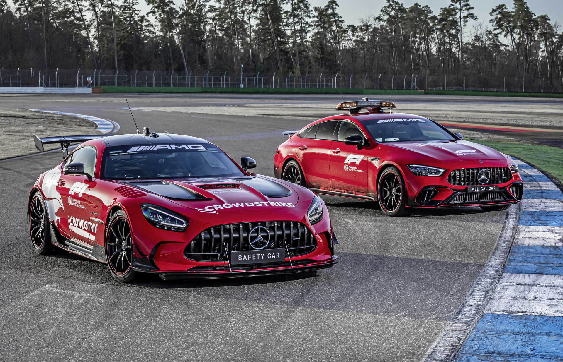 2022 Mercedes-AMG GT 63 S F1 Medical Car and Mercedes-AMG GT Black Series F1 Safety Car Wallpapers #20 of 36