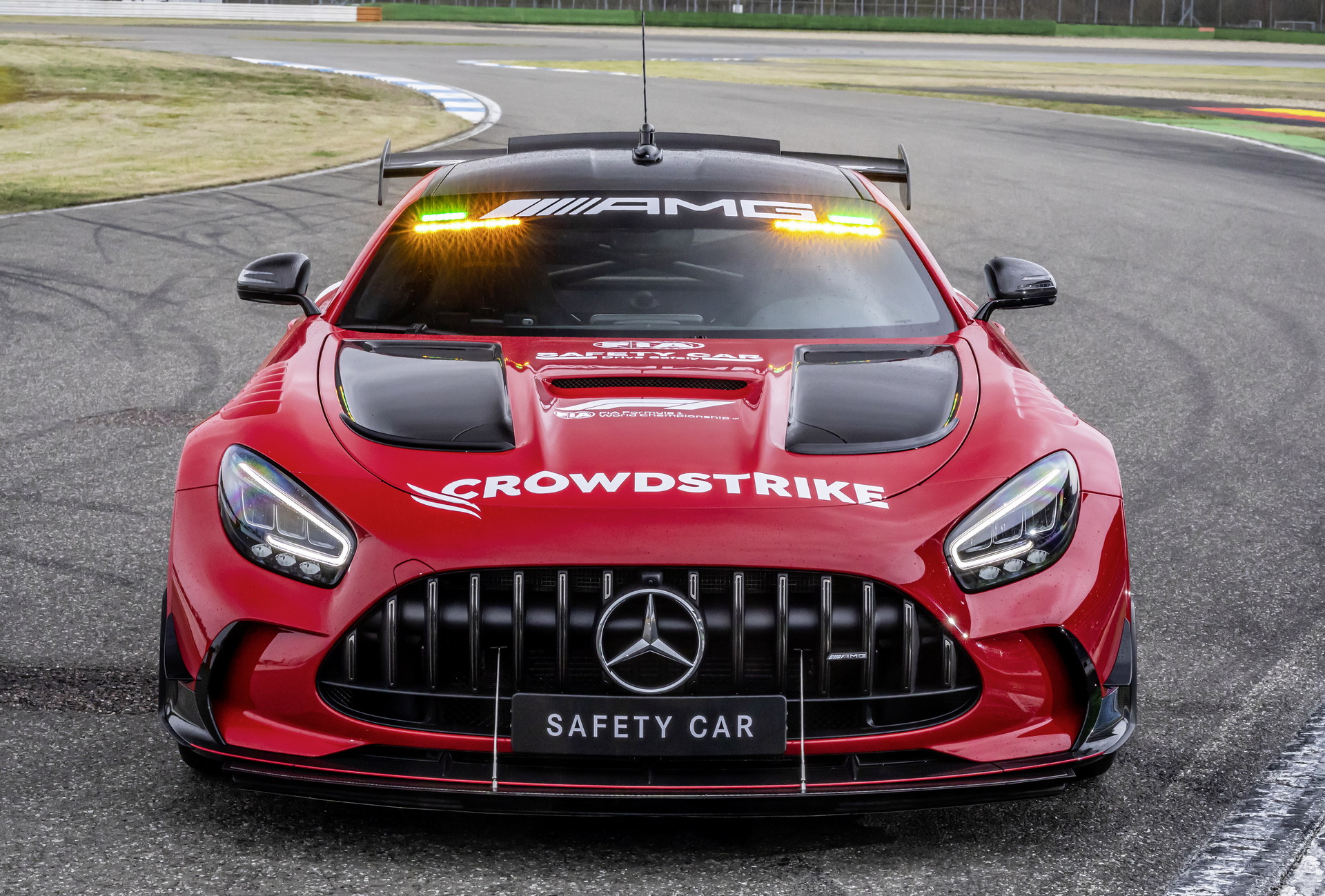 2022 Mercedes-AMG GT Black Series F1 Safety Car Front Wallpapers #19 of 41