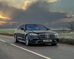 2022 Mercedes-Benz S 580 e L Plug-In Hybrid (UK-Spec) Front Three-Quarter Wallpapers 150x120