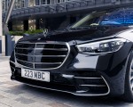 2022 Mercedes-Benz S 580 e L Plug-In Hybrid (UK-Spec) Front Wallpapers 150x120