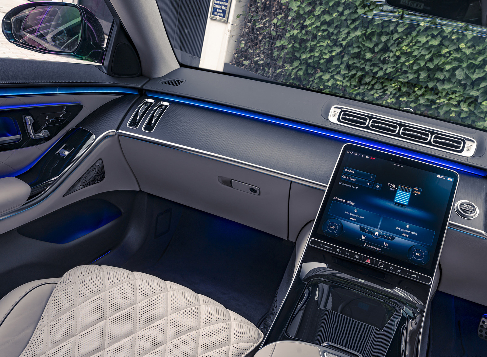 2022 Mercedes-Benz S 580 e L Plug-In Hybrid (UK-Spec) Interior Wallpapers #53 of 63