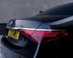 2022 Mercedes-Benz S 580 e L Plug-In Hybrid (UK-Spec) Tail Light Wallpapers 150x120