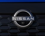 2022 Nissan JUKE Hybrid Badge Wallpapers  150x120 (9)