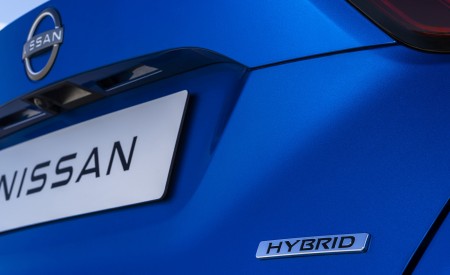 2022 Nissan JUKE Hybrid Detail Wallpapers 450x275 (11)