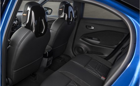 2022 Nissan JUKE Hybrid Interior Rear Seats Wallpapers 450x275 (85)