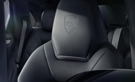 2022 Porsche Cayenne Platinum Edition Interior Seats Wallpapers 450x275 (26)