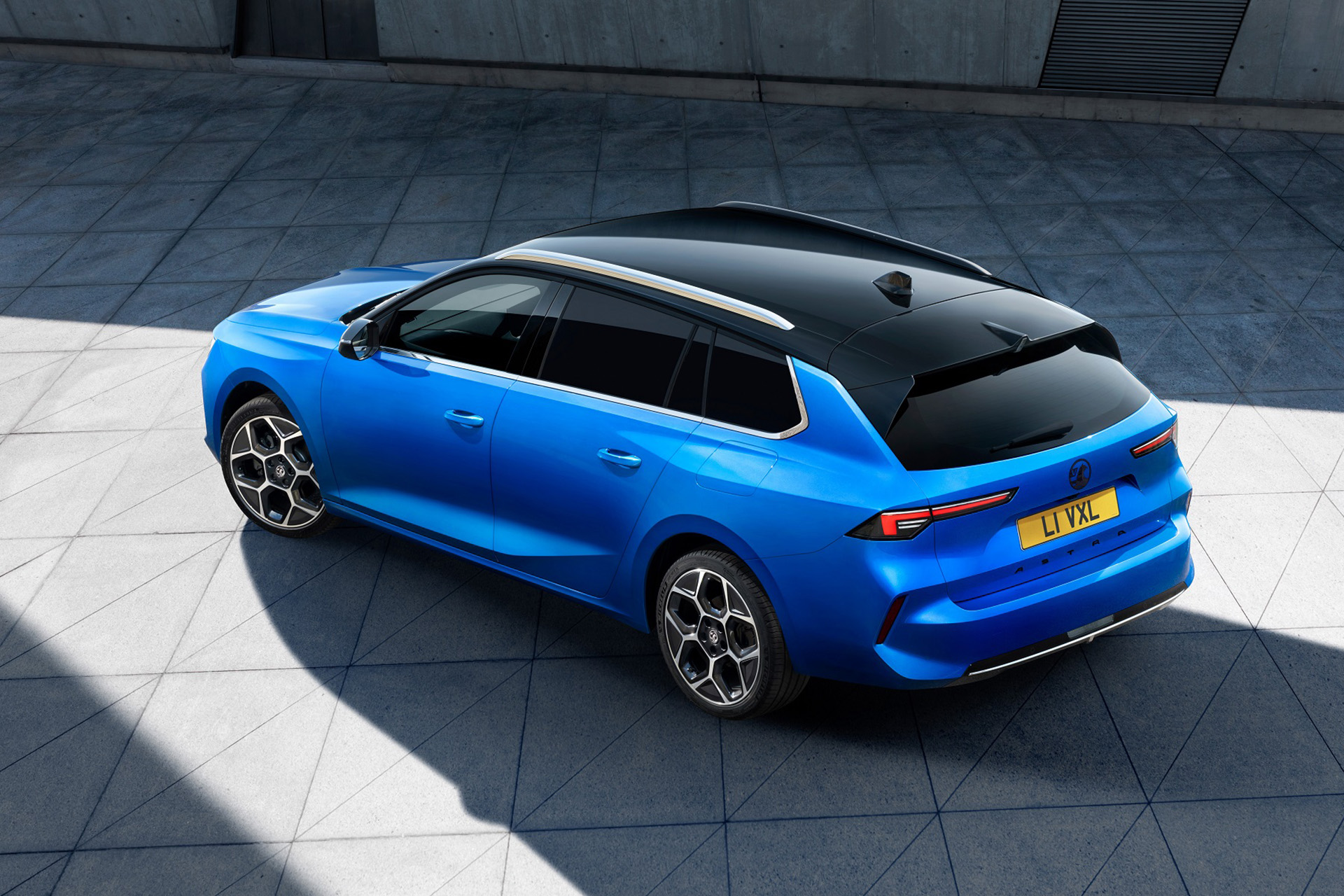 2022 Vauxhall Astra Sports Tourer Rear Three-Quarter Wallpapers (8)