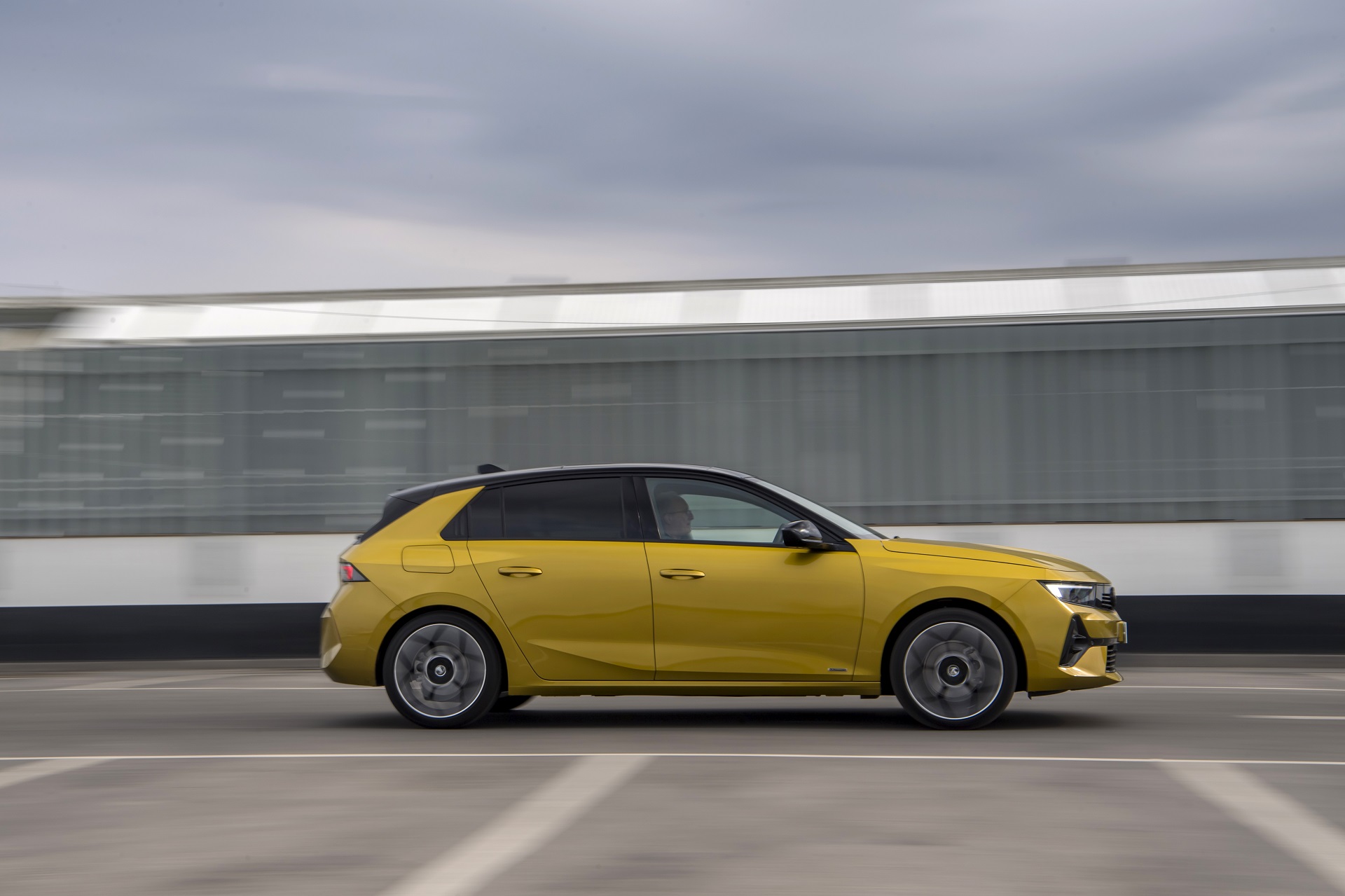 2022 Vauxhall Astra Ultimate Side Wallpapers  #55 of 94
