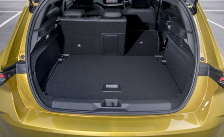 2022 Vauxhall Astra Ultimate Trunk Wallpapers 450x275 (93)